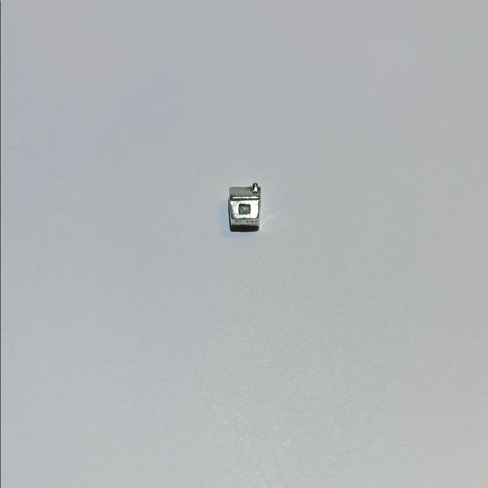 Authentic Pandora House Charm - Picture 2 of 4